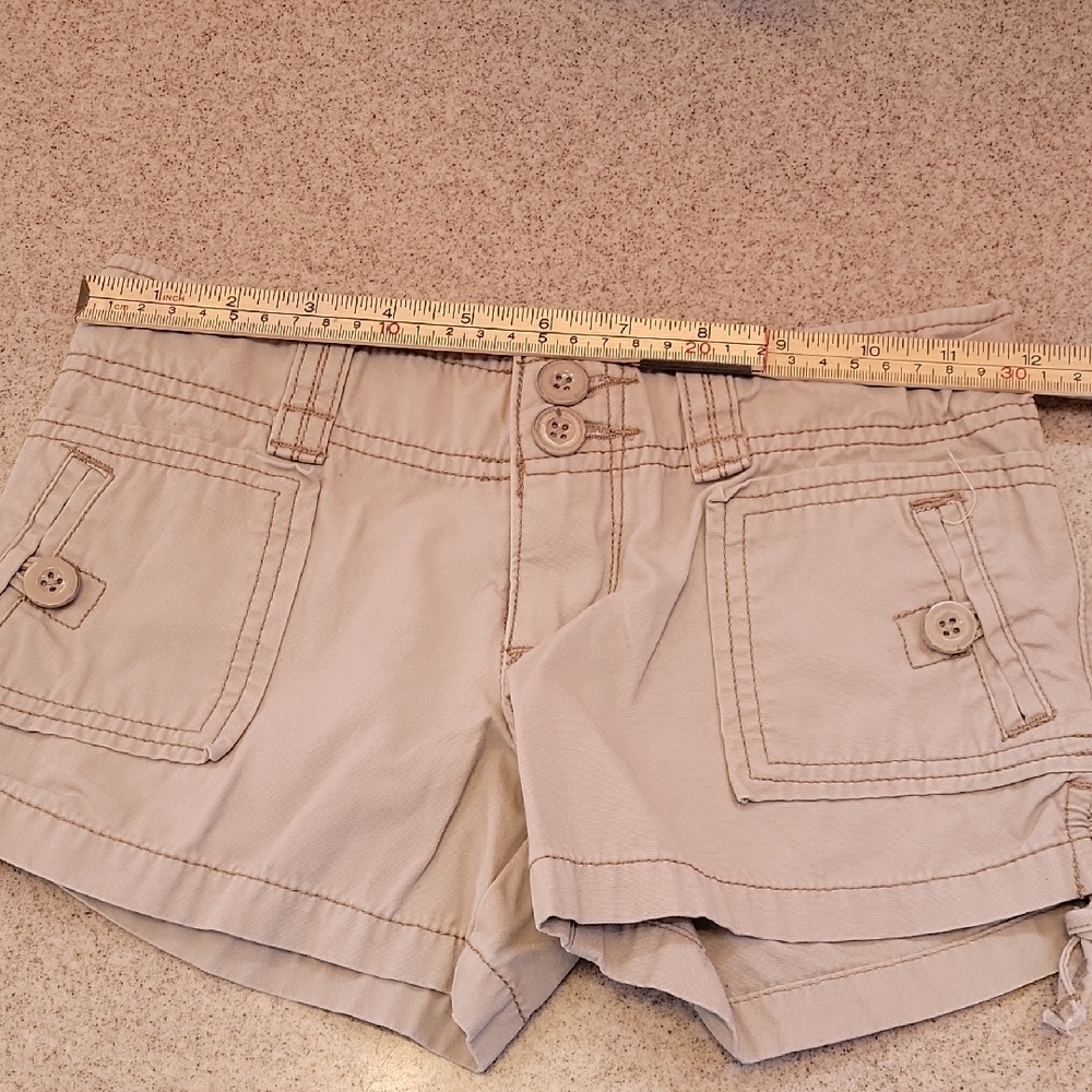 So Wear It Declare It Kids Beige Cargo Shorts Size 7 100% Cotton - Picture 3 of 9